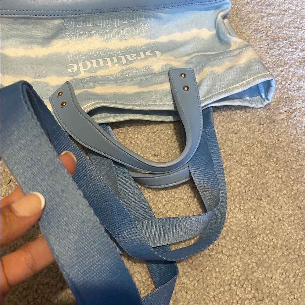 Like Dreams Blue and White Tote Bag - Picture 3 of 5